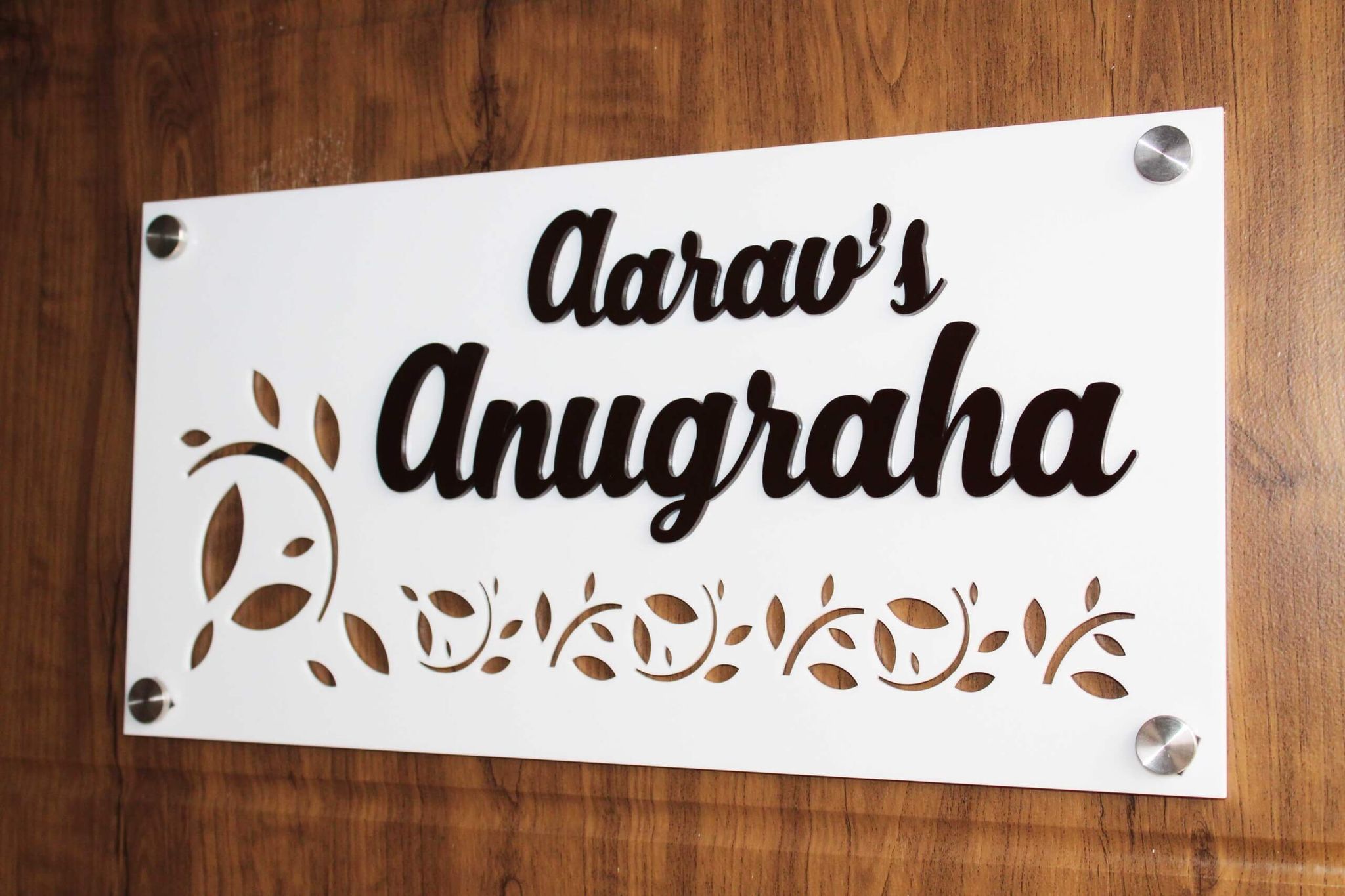 iCreations The Perfect Housewarming Gift: Personalized Nameplate with Black Embossed Letters