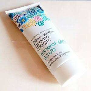 Aroma Magic Mineral Glow Scrub (100 gm) & Under Eye Gel Combo (20 gm) Pack of 2