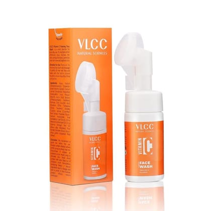 VLCC Glow With Vitamin C Combo ( Facewash 100 ml + Serum 30 ml) Pack of 2