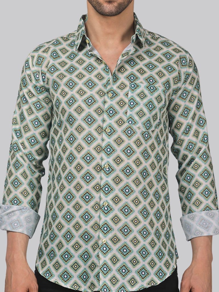 Delicate Men's Printed Shirt