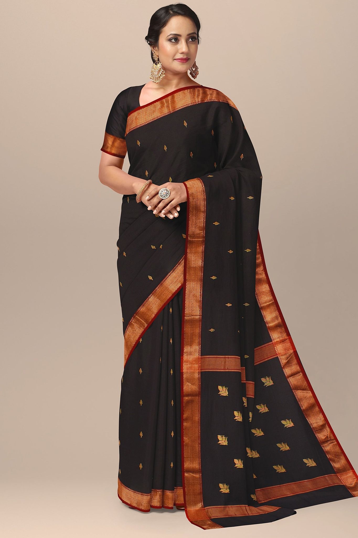 Black Handwoven Maheshwari Silk with Zari Border and Floral Buta Saree SKU-BS10118