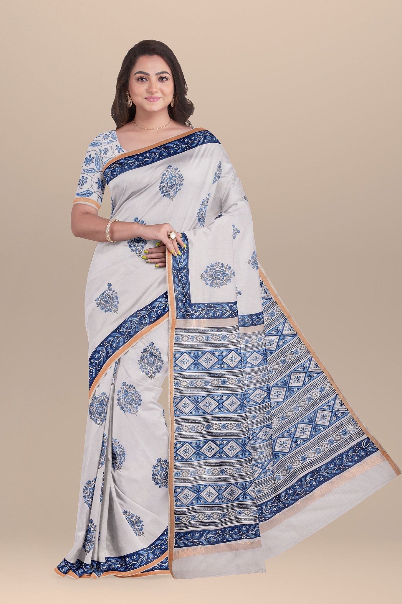 White Mugal Floral Handwoven Hand Block Print Sausar Silk Saree SKU-AS10003