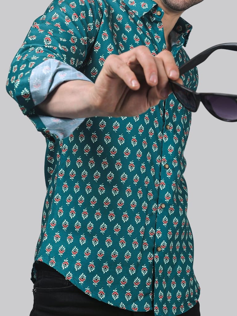 Coral Cavern Men's Printed Shirt