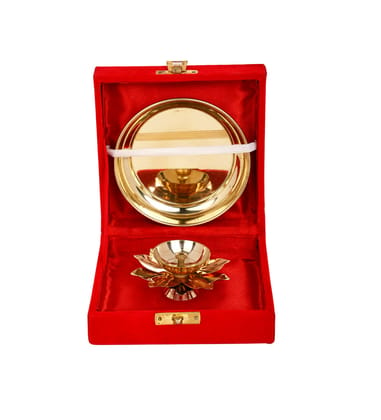 BulkySanta Brass Plate with Diya || Brass Lotus Diya Small || Brass Plate 4 inches (with Gift Box)