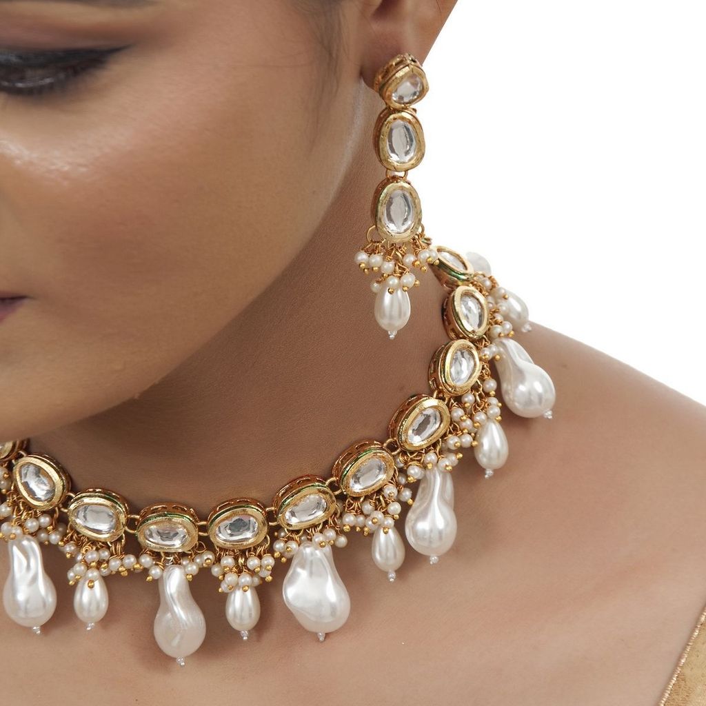 LUCKY JEWELLERY Back Meenakari 18k Gold Plated White Color Tika Earring Combo Uncut Big Faux Kundan Choker Necklace set