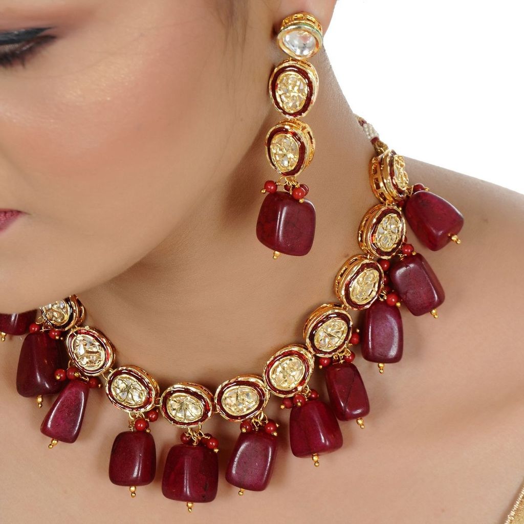 LUCKY JEWELLERY Back Meenakari 18k Gold Plated Maroon Color Tika Earring Combo Uncut Big Faux Kundan Choker Necklace set