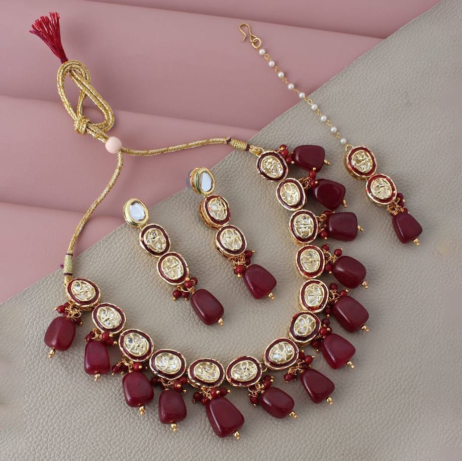 LUCKY JEWELLERY Back Meenakari 18k Gold Plated Maroon Color Tika Earring Combo Uncut Big Faux Kundan Choker Necklace set