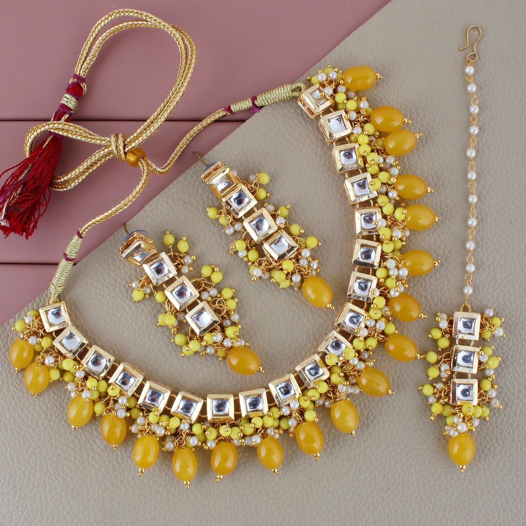 LUCKY JEWELLERY Back Meenakari 18k Gold Plated Yellow Color Tika Earring Combo Uncut Big Faux Kundan Choker Necklace set (660-J5SK-1664-Y) - Jewellery Sets | Buy online on ZillyBuy