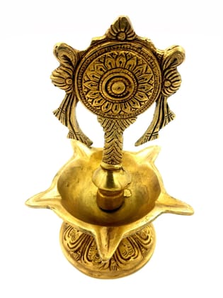 Arihant Craft� Brass Chakra Villaku, Chakra Traditional Oil Lamp for Pooja, Aarti, Showpiece Hand Work � 17 cm (Brass, Gold)