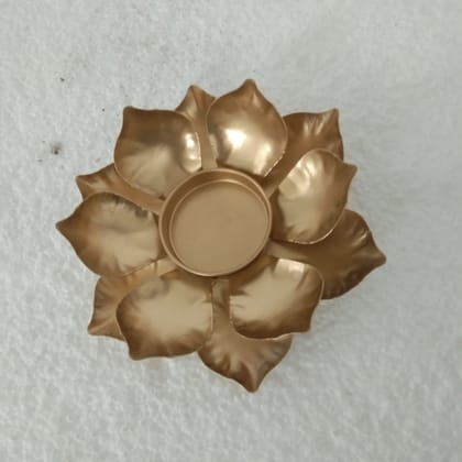 M.A IRON STORE/ BRASS PLATED FLOWER SHAPED T LIGHT CANDLE HOLDER