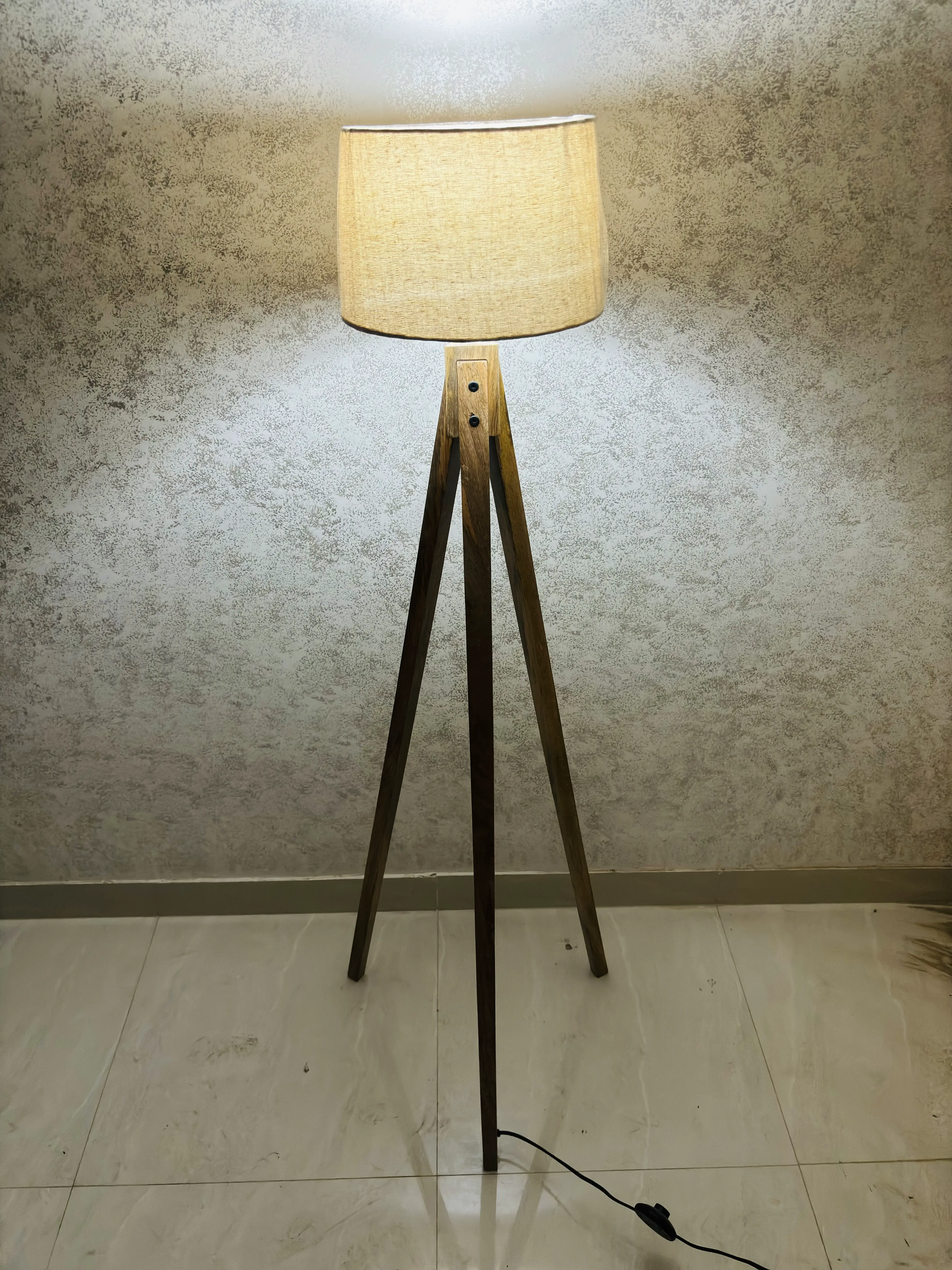 Wooden Floor Lamp, 3-Leg Lamp