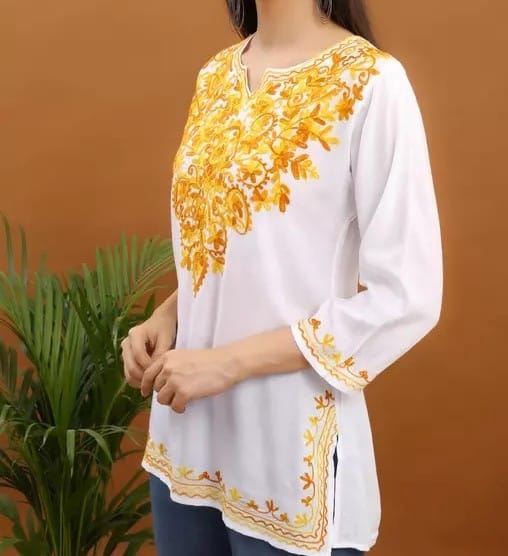Short Chikankari Kurti