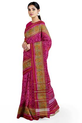 Garvi Gurjari (A Gujarat Govt Enterprise) Women Magenta Shaded Handloom Single Ikat Silk Patola Saree (GGCSIKS153)