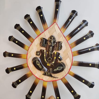 Round Ganpati ( Wall hanging made with bamboo )