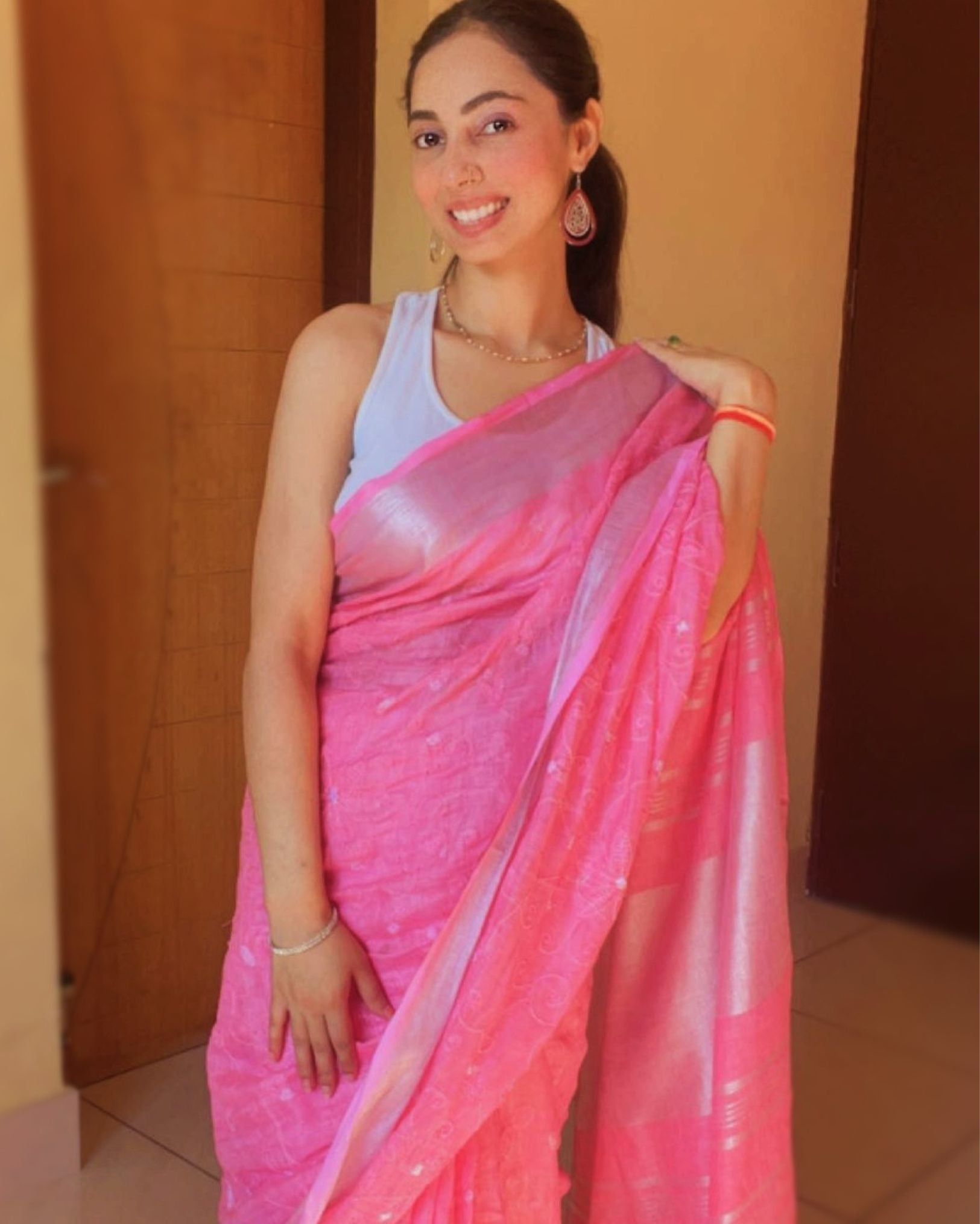 Pure Linen Embroidered Handloom Pink Saree with Running Blouse Handcrafted-6557