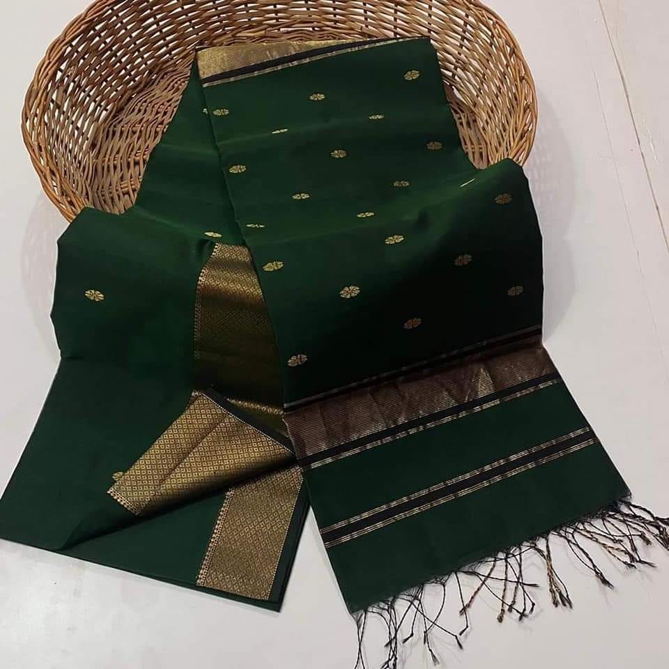 Pure Maheshwari Silk Saree Butta Body Green Color and running blouse with butta design-8394