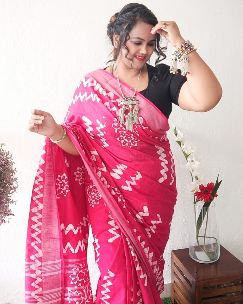 Slub Linen Batik Print Saree Pink Color with running blouse-9668 - Sarees | Buy online on ZillyBuy