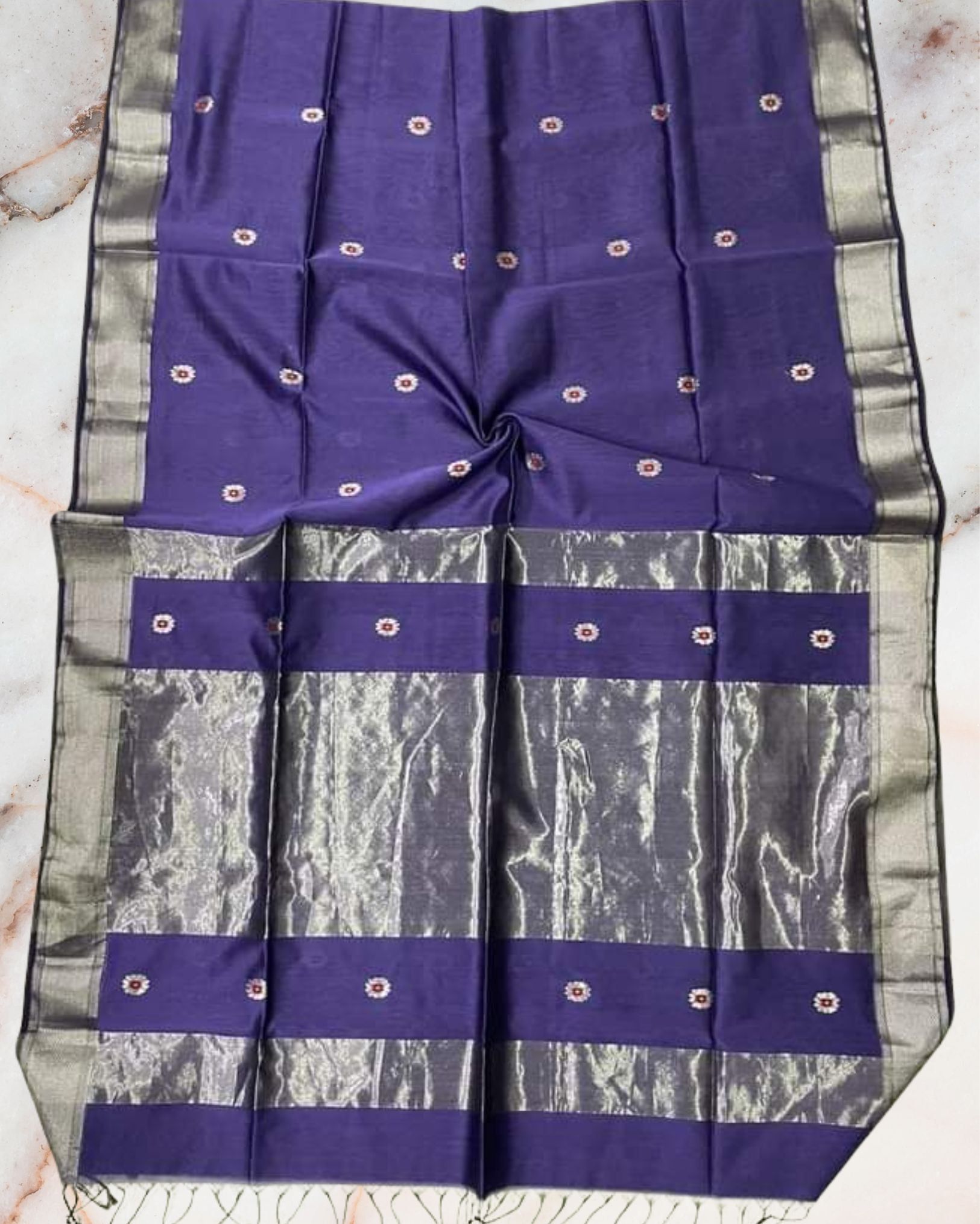 Pure Maheshwari Silk Saree Royal Purple Color Handloom Handwoven Single Design Zari Border with Flower Buti Pallu and contrast blouse-5538