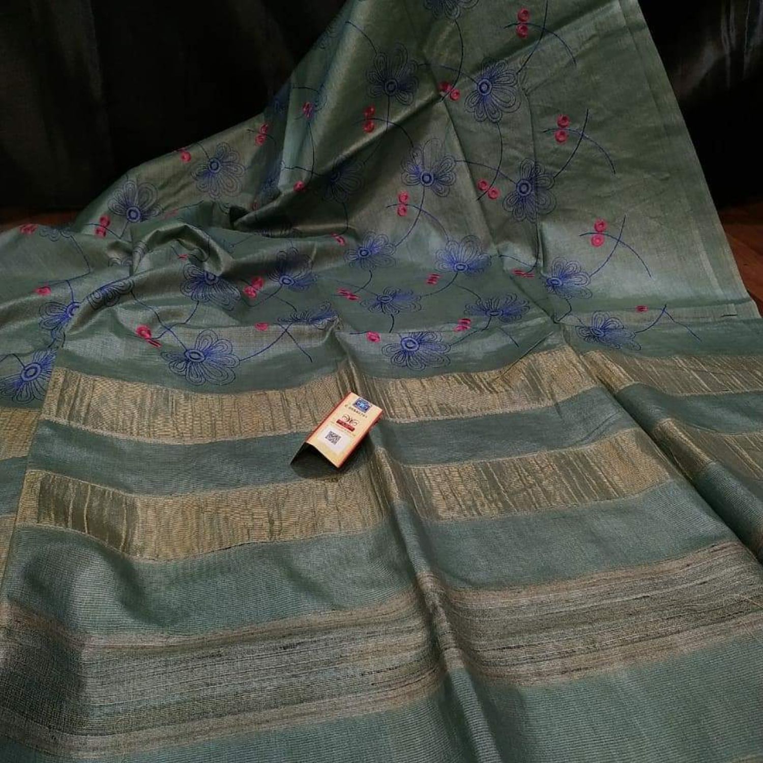 Silkmark Certified Eri Silk Digital Embroidered Bottle Green Saree with Running Blouse-6251