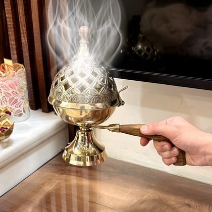Brass Loban Burner Home Purifying Brass Dhoop Dani Bakhoor Holder Table Incense Burner with Wooden Handle for Home Decoration. (8.5 INCH)
