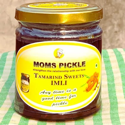 MOMS PICKLE Tamarind Sweet pickle 180g