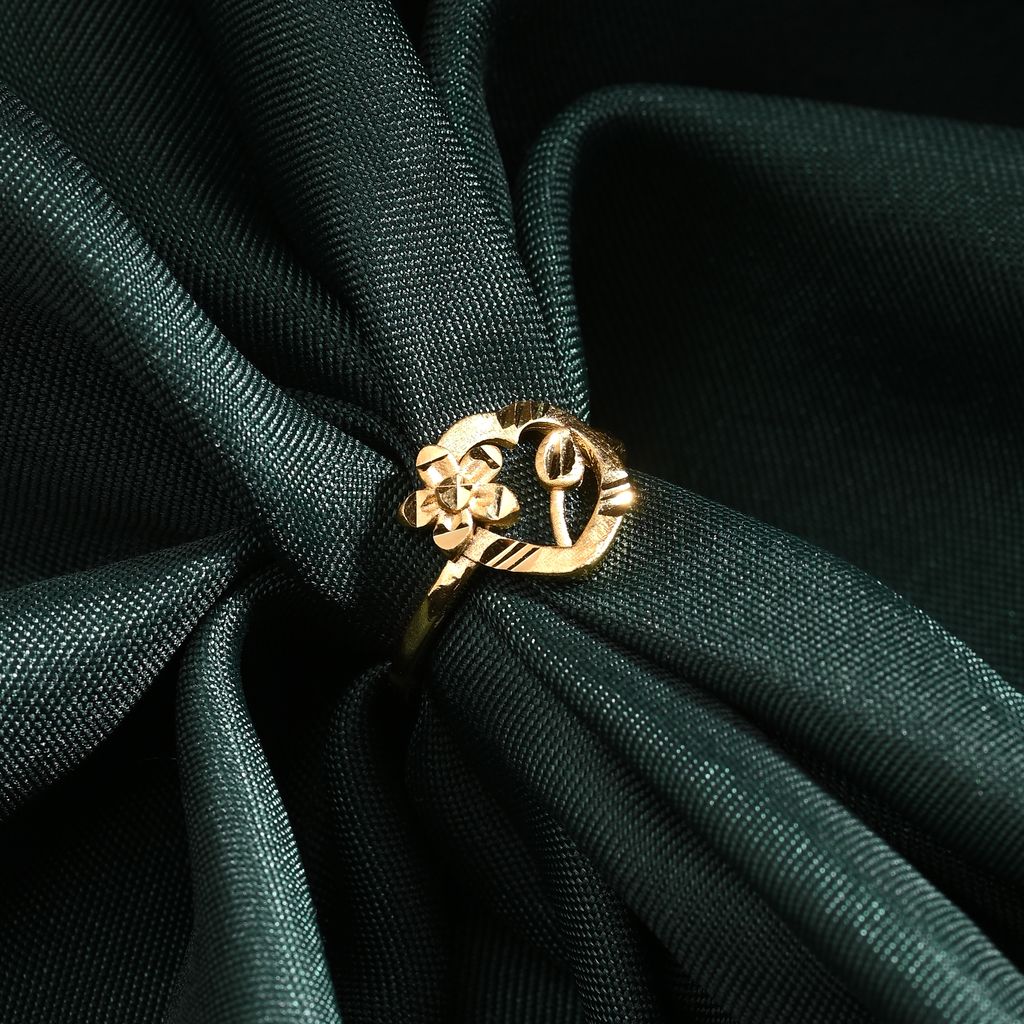 AanyaCentric Gold plated Mangalsutra and Ring Set Casual Yet Stylish Jewellery