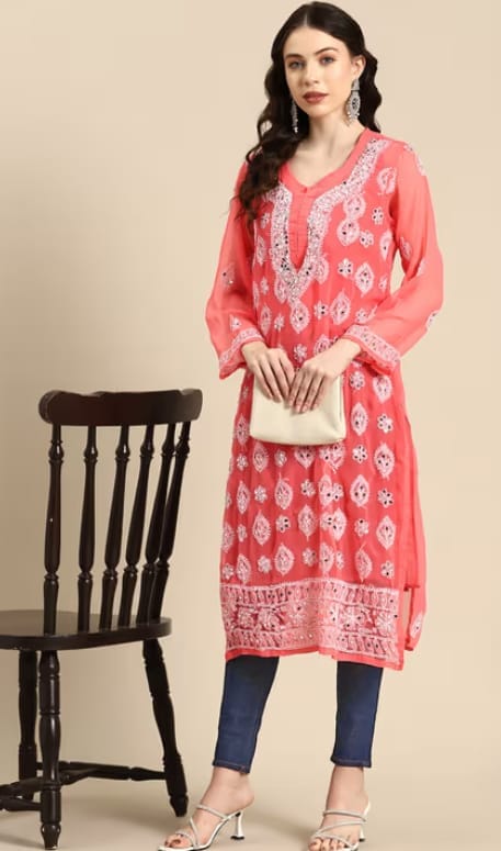 Butajaal Peach Chikankari Kurti
