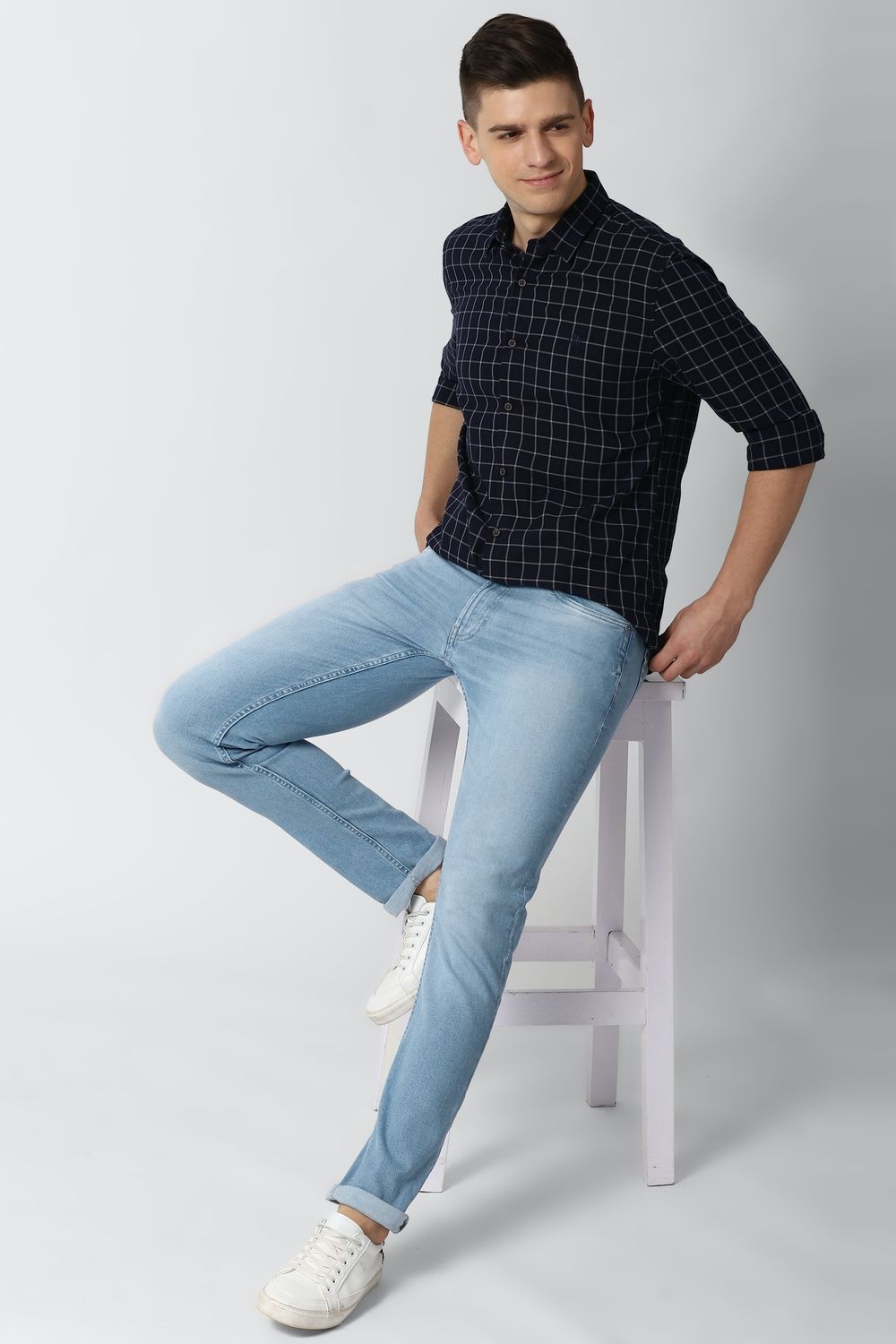 Men Navy Super Slim Fit Check Full Sleeves Casual Shirt