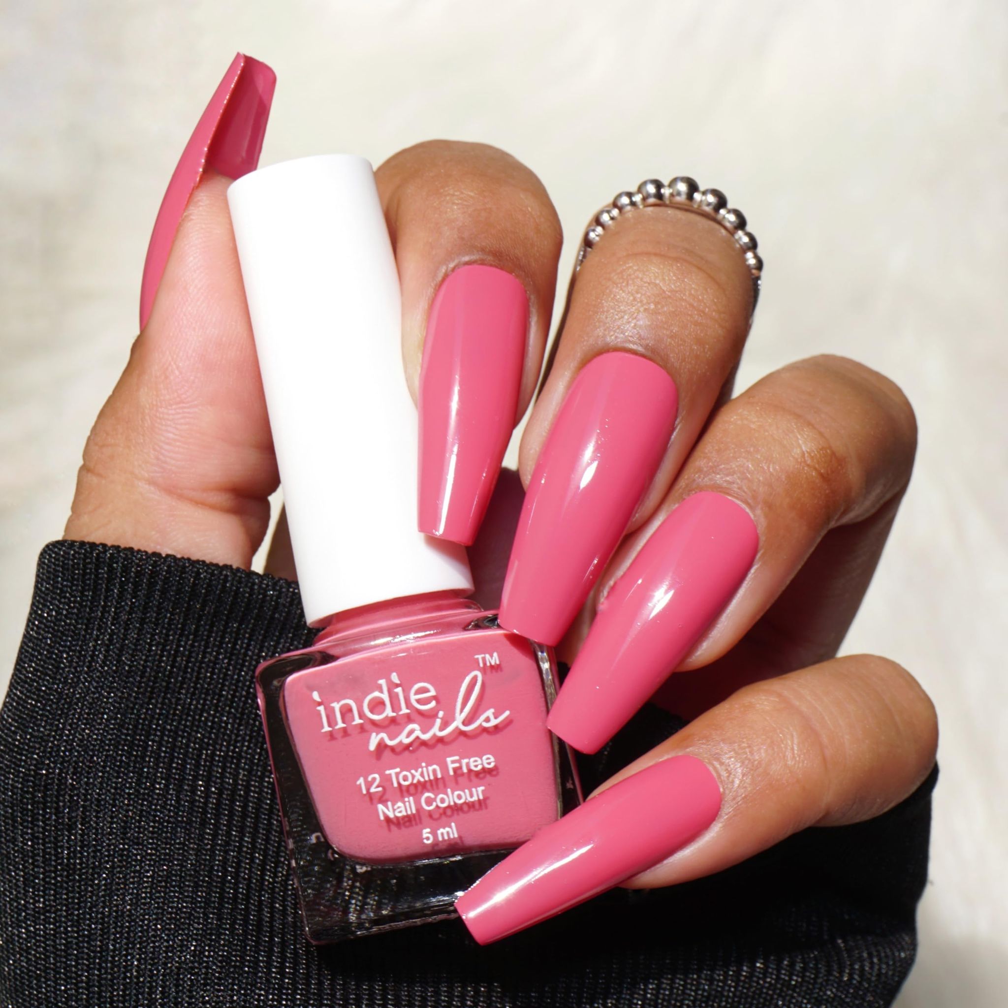 Buy The Best Pink Nail Polishes To Take Your Breath Away - MyGlamm