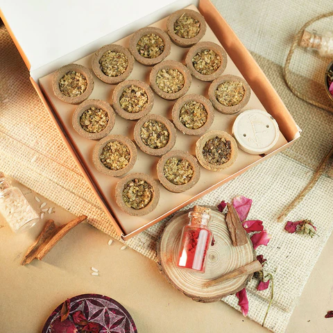 Gaukosh Hawan Cup Filled II Cow dung Cups Panchgavya Natural Sambrani/Loban/Guggal/Hawan samagri II Natural Organic Hawan Cups II Cow Dung Hawan Cup For Puja II Pack of 1 (40 pcs)