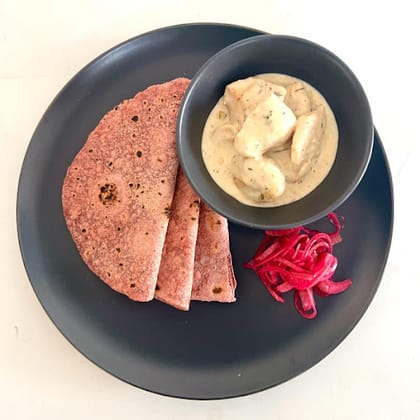 Malai Chicken With Beetroot Chapati And Onion Salad