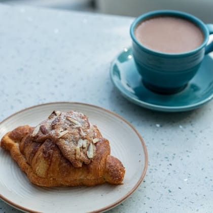 Cosy Hot Chocolate Combo __ Hot Chocolate,Regular Milk,Butter Croissant