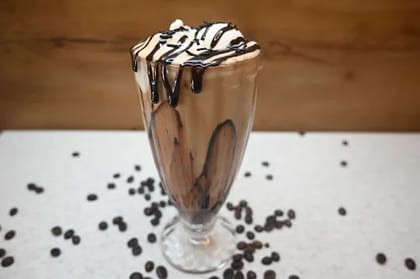 Classic Frappe With Icecream
