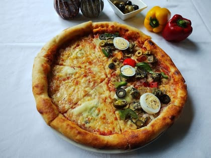 Half & Half Pizza (Veg & Non-Veg) __ 9 Inches,Margherita Pizza,Harissa Chicken Pizza