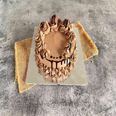 Ferrero Rocher  Cake  Eggless-500 Gm