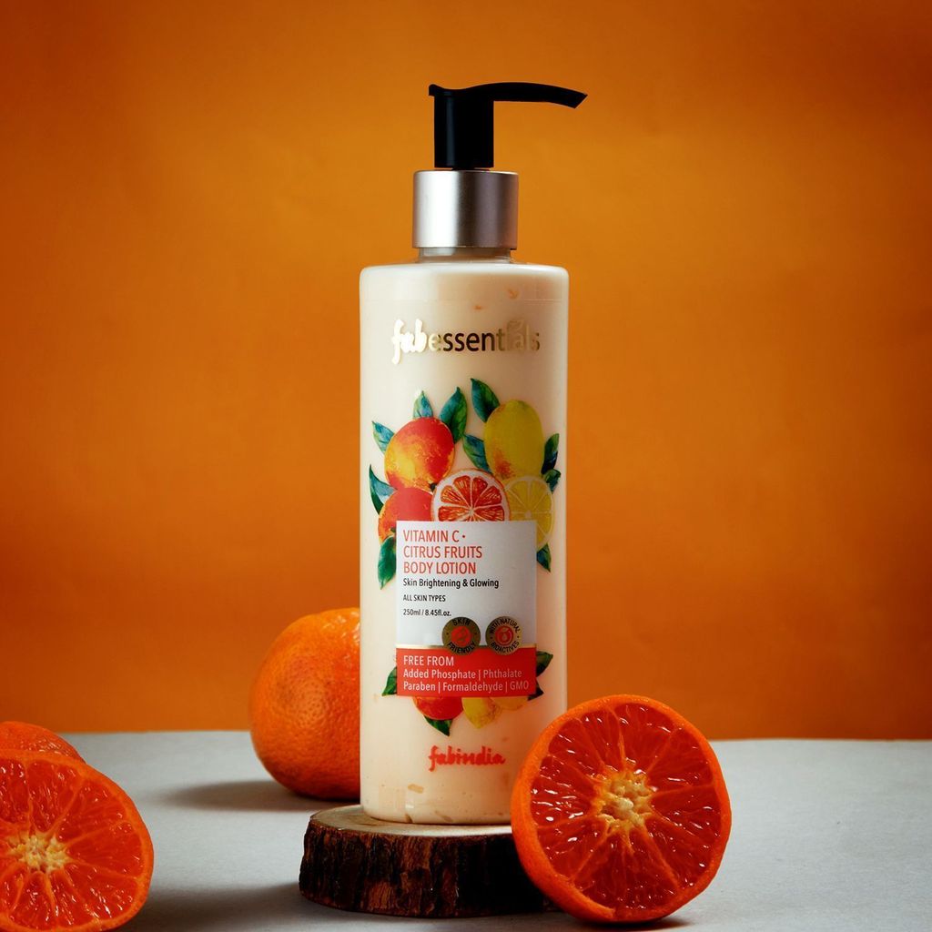 Fabessentials Vitamin C Citrus Fruits Body Lotion | with Orange Oil, Lemon, Amla & Almond Oil | for Moisturising, Brightening & Energising Skin for a Youthful Glow - 250 ml