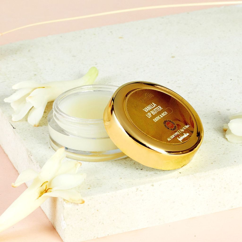 Fabessentials Vanilla Lip Butter | infused with Coconut Oil & Shea Butter | with 100% Edible Grade Flavour & No Artificial Fragrance | for Instant Light Weight Lip Moisturisation - 5 gm