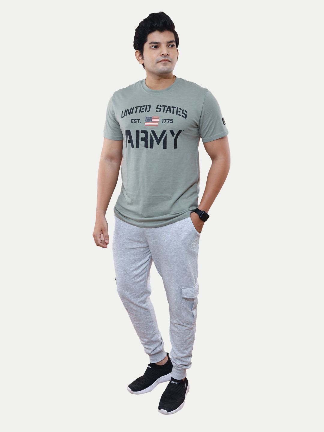 Men Grey Logo typographic printed basic cotton T-shirt