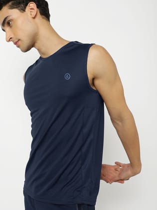 Men Navy Textured Sleeveless Sports T-shirt