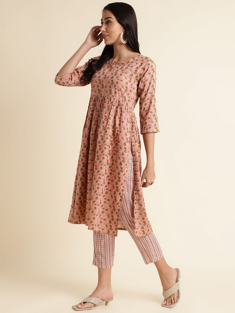 Rayon Gold Foil Printed Flared Women Designer Kurta Set (Peach)