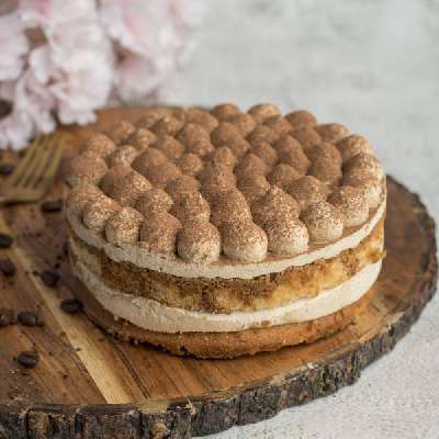 Tiramisu Cake-Half Kg