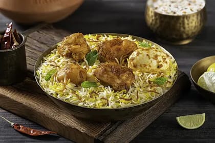 Kolkata Chicken Biryani __ Serves 1(4pc)