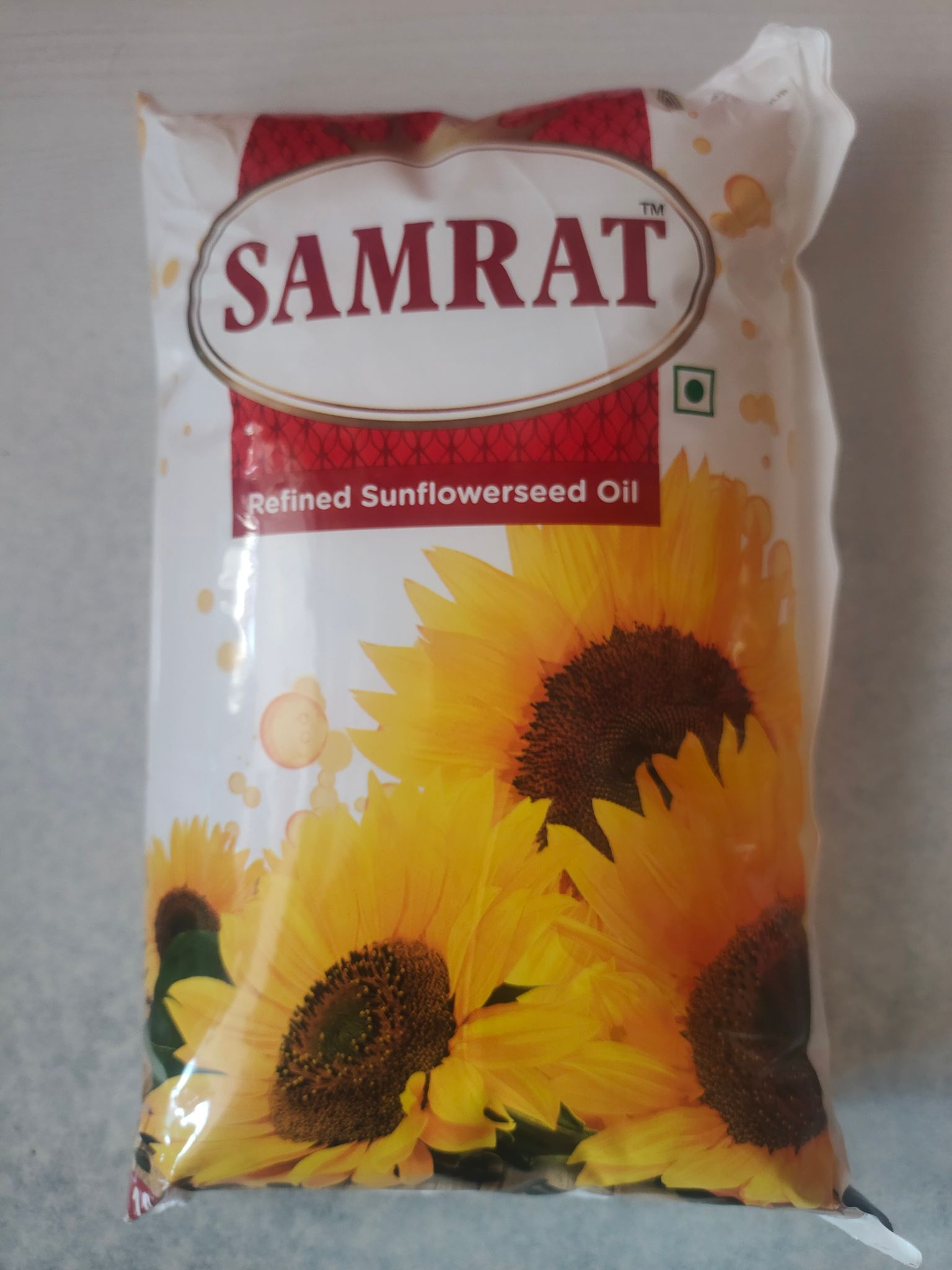 Samrat refined sunflower oil pouch 1 litre