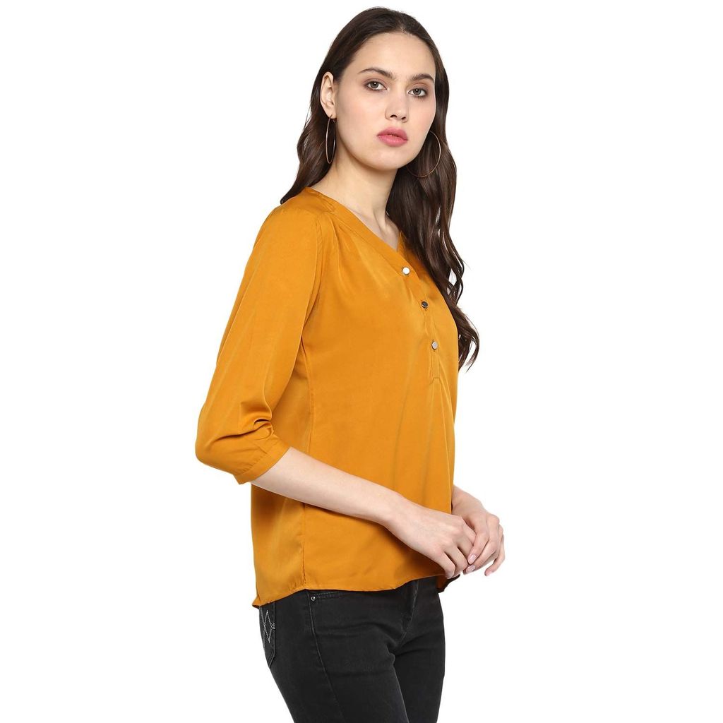 One femme Women's Solid V-Neck Top