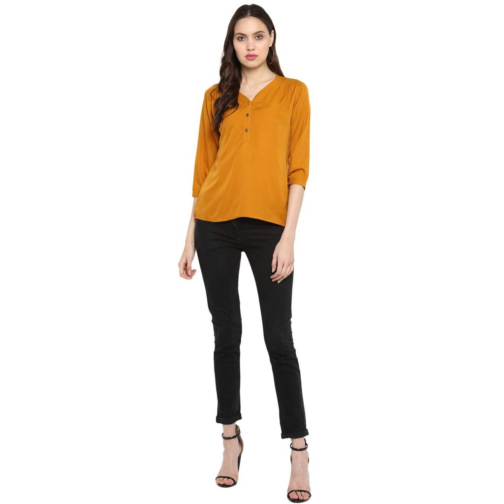 One femme Women's Solid V-Neck Top
