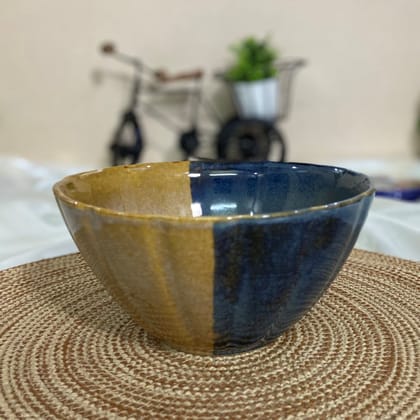 Ceramic Dining Studio Collection Half-Cut Blue & Brown Tulip Glazed Ceramic 1000ML Serving Bowl