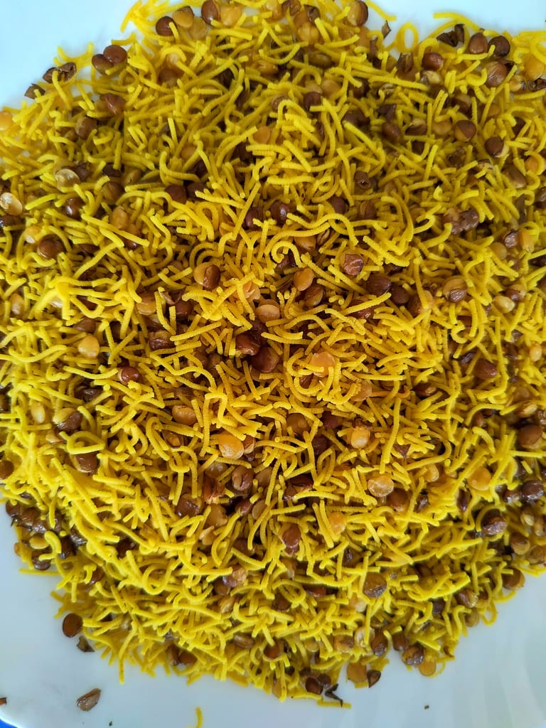 Keteevees Special Bombay mixture