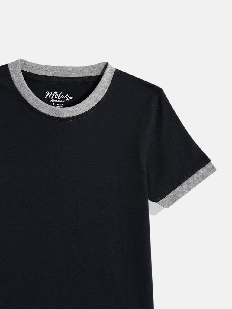 Boys Solid Round Neck T-shirt with contrast rib