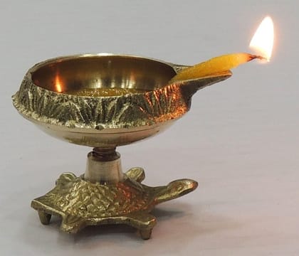 Brass Table Decor Oil Lamp Deepak On Tortoise - 2.2*1.7*1.5 inch (Z141 B)