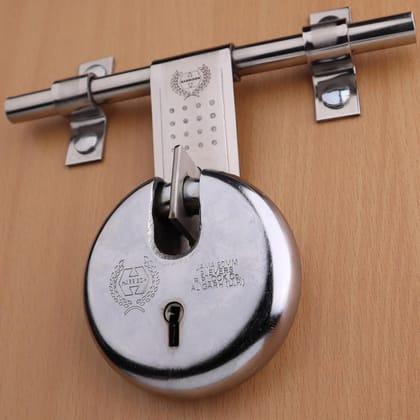 Harrison Padlocks/Round Padlock 90mm 8 Lever with 3 Keys JAMA-0022 Pack of 1/ Mild Steel Material/Bright Chrome Plated Finish/Door Lock, Shutter Lock, Godown Lock, gate Lock